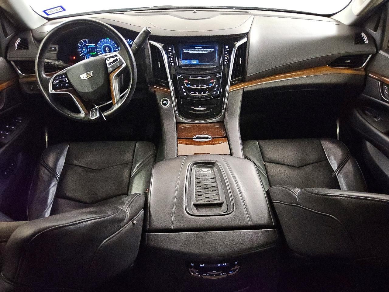2017 Cadillac Escalade Luxury
