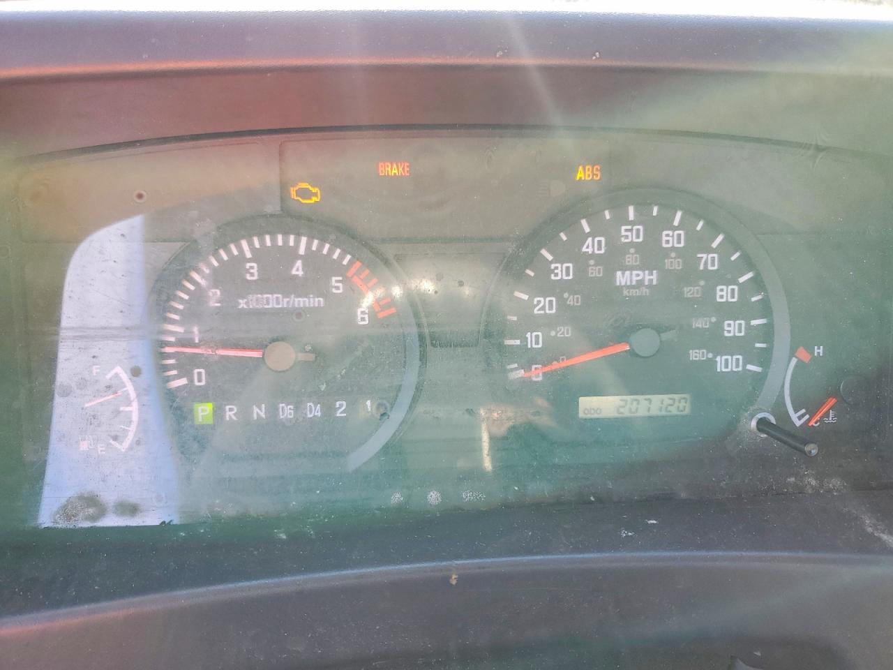 2013 Isuzu NPR HD