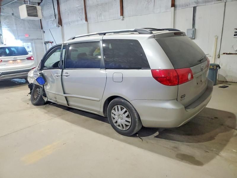 2007 Toyota Sienna ce