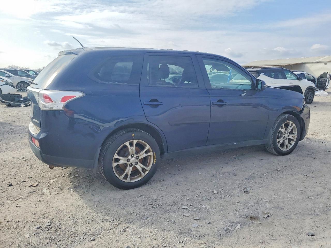 2014 Mitsubishi Outlander se