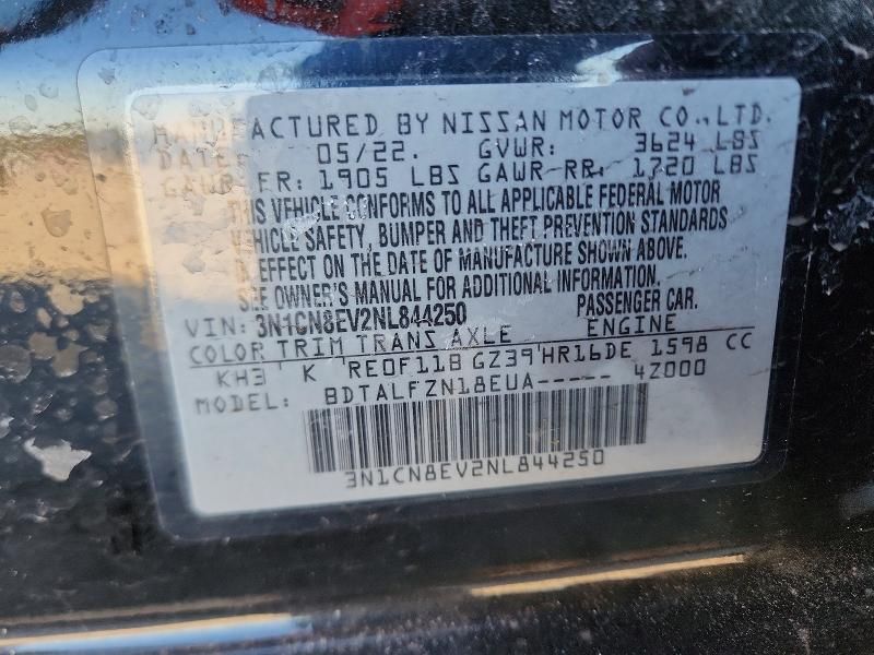 2022 Nissan Versa sv