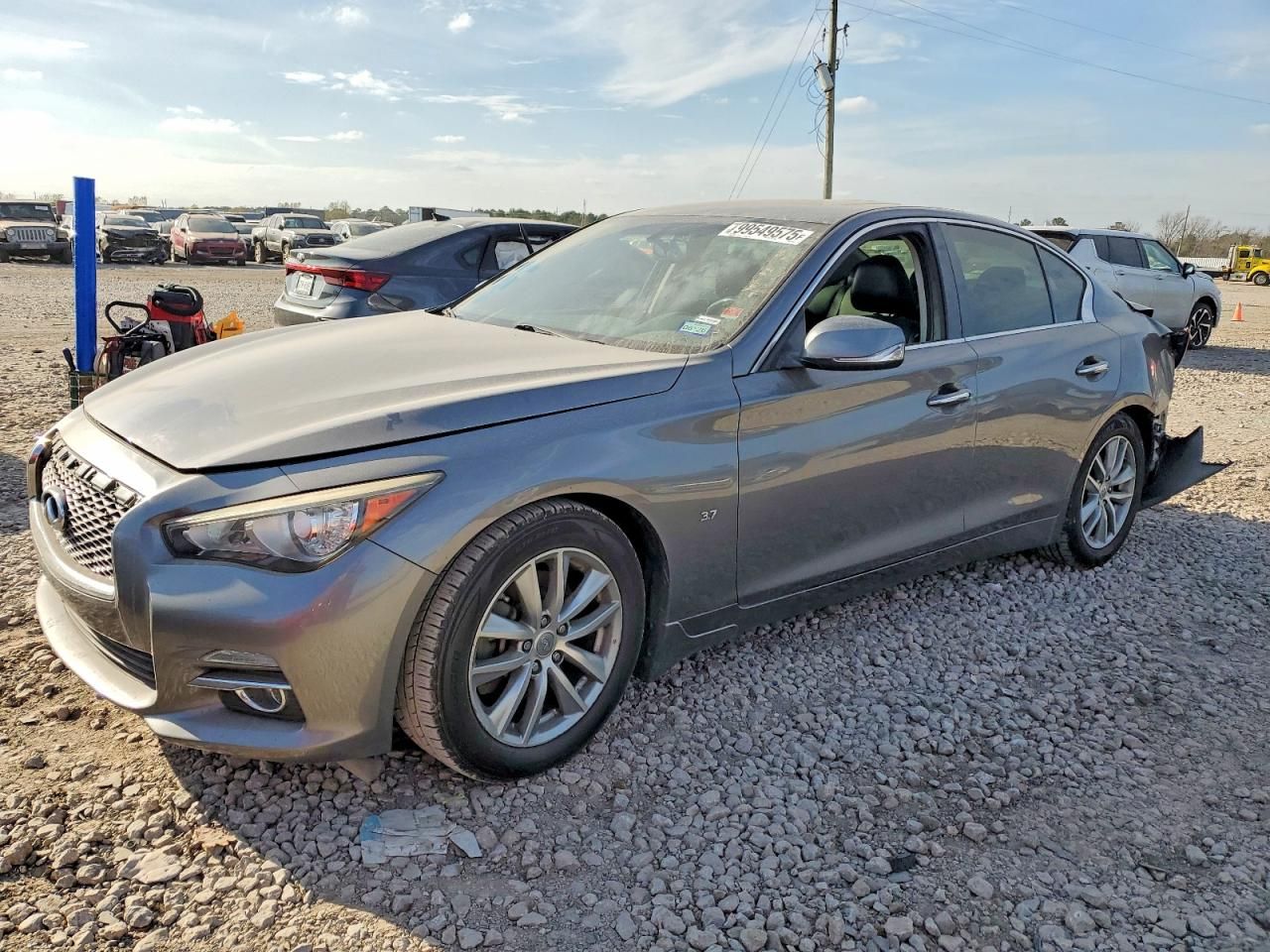 2015 Infiniti Q50 Base