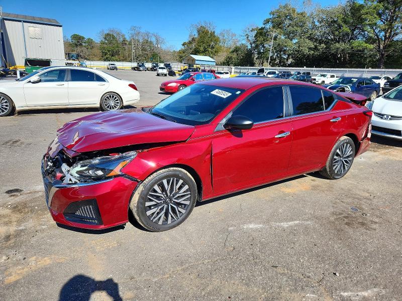 2024 Nissan Altima sv
