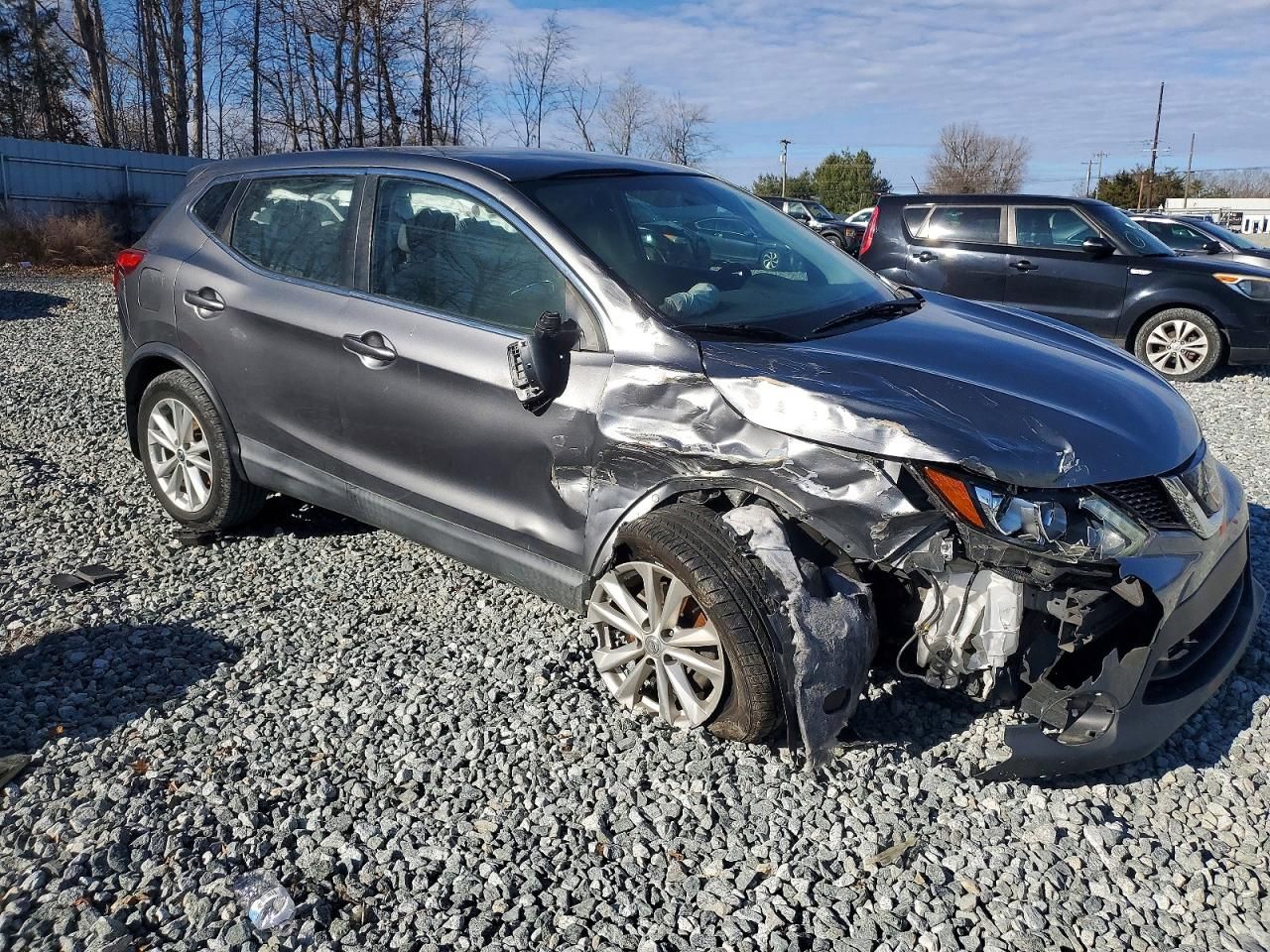 2018 Nissan Rogue Sport s