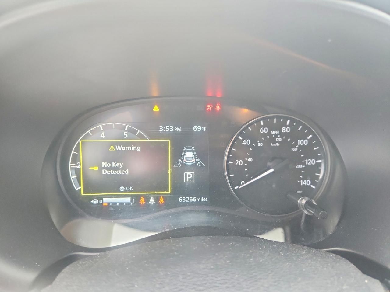 2021 Nissan Kicks sv