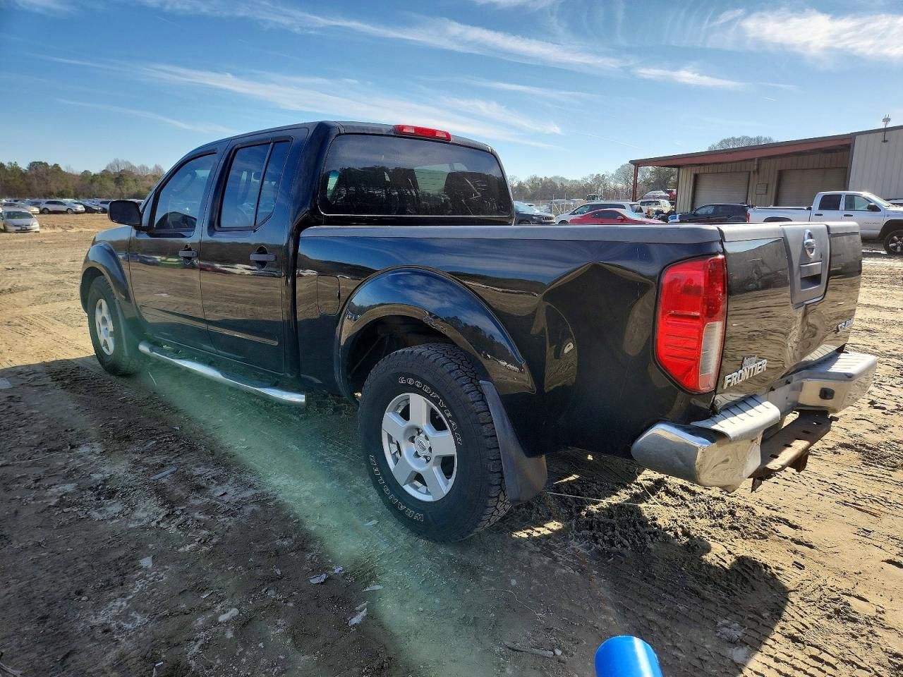 2008 Nissan Frontier Crew cab le
