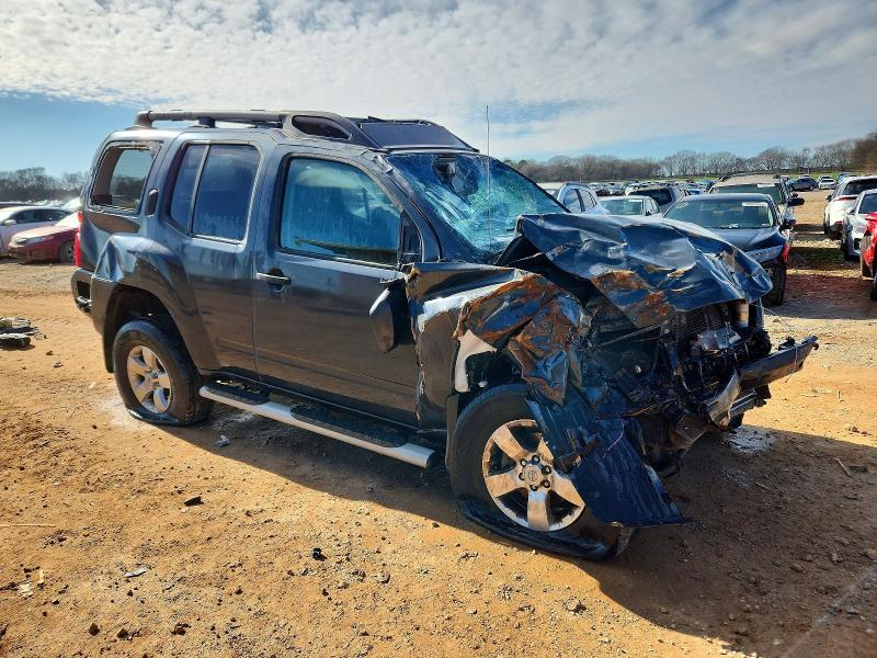 2010 Niss Xterra off Road