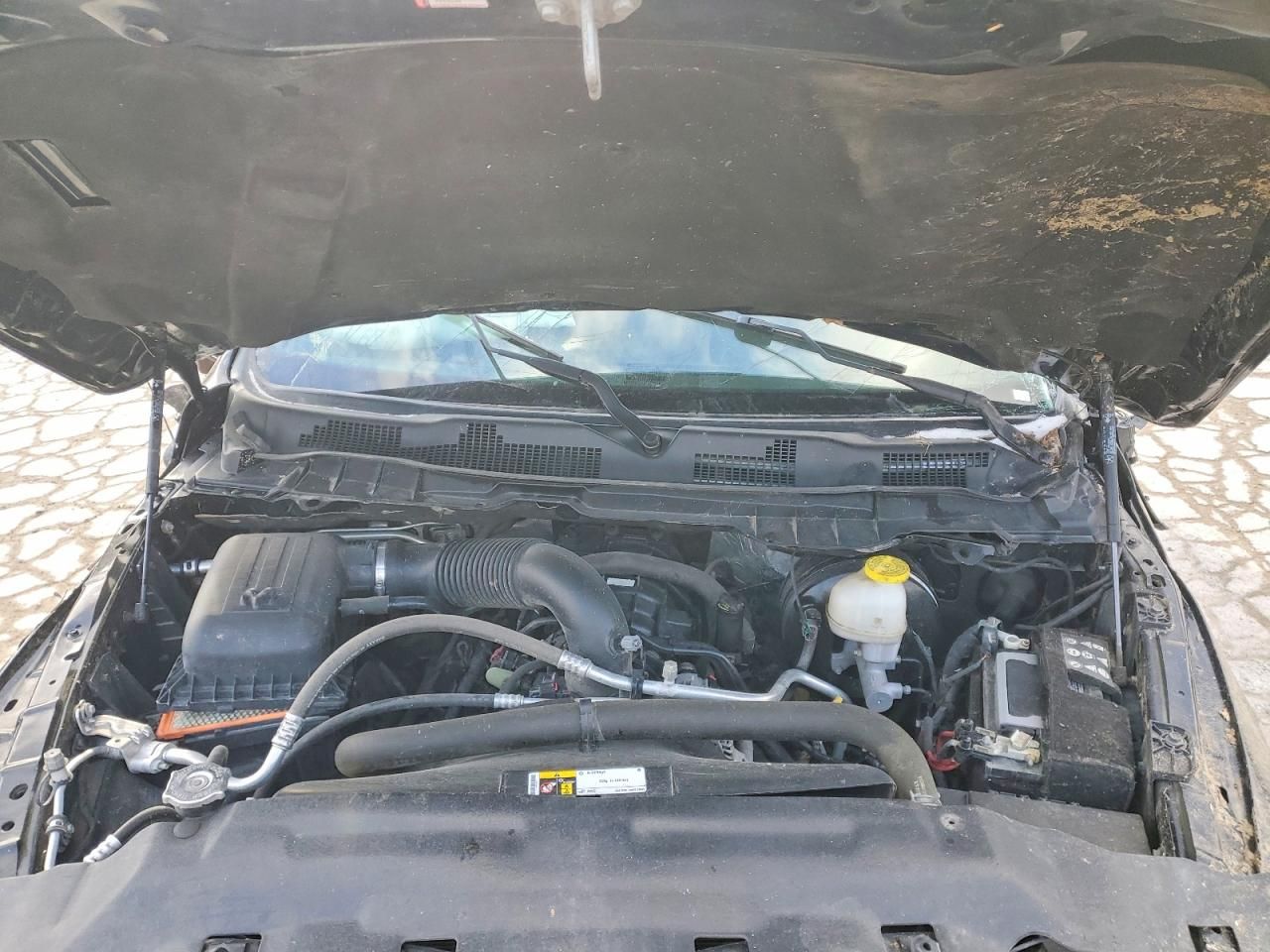 2022 Dodge Ram 1500 Classic slt