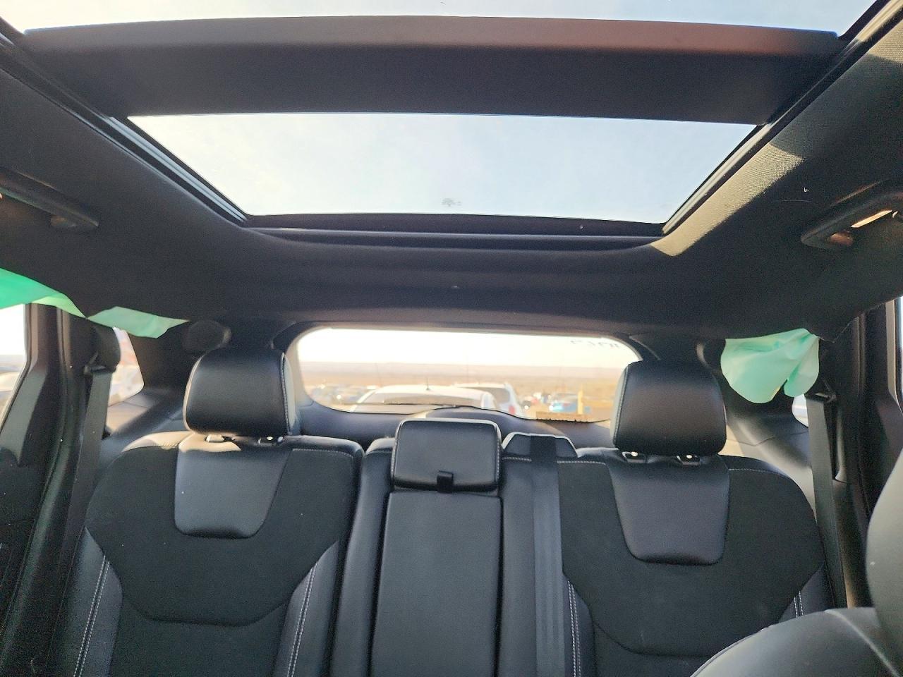 2021 Ford Edge st