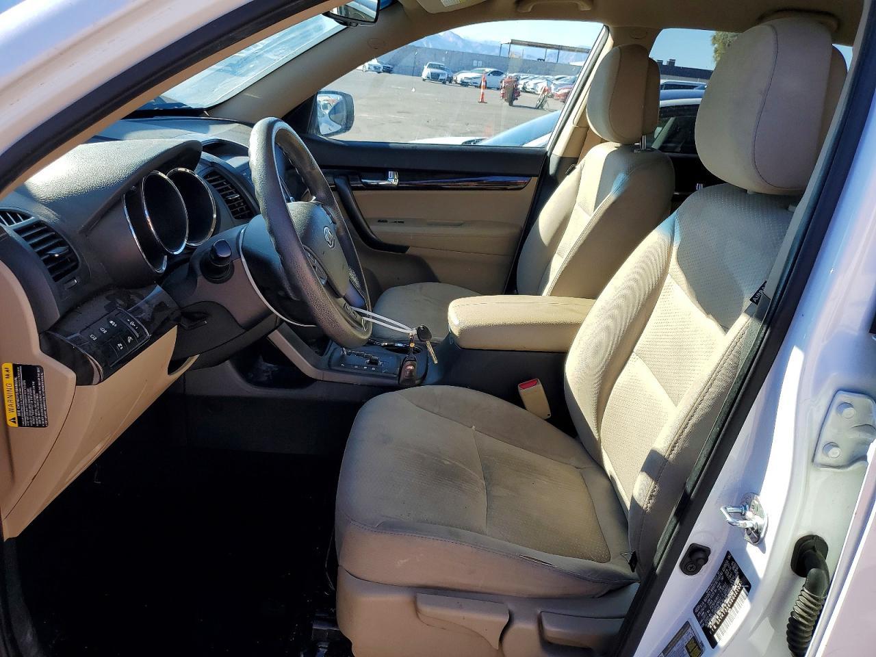 2013 KIA Sorento lx