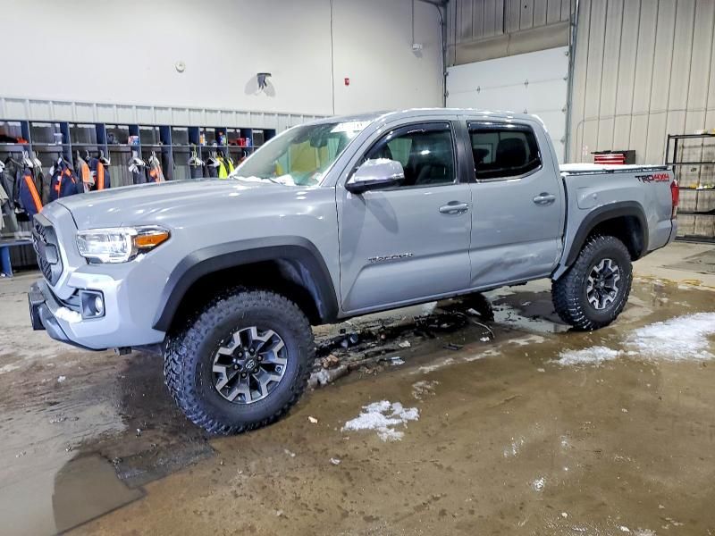 2018 Toyota Tacoma Double cab