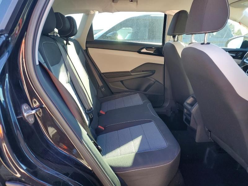 2025 Volkswagen Taos s