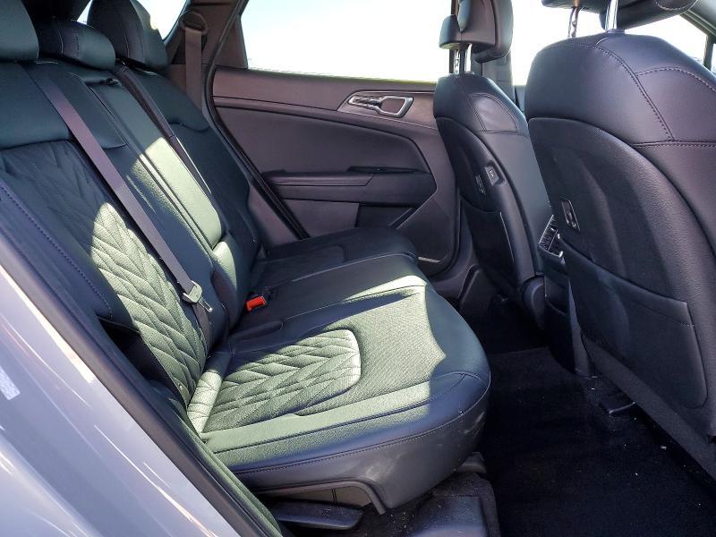 2023 KIA Sportage x Line