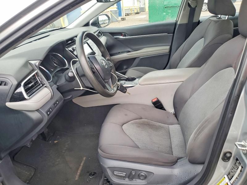 2018 Toyota Camry le