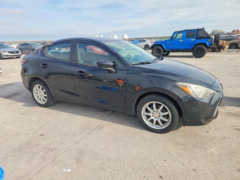 2017 Toyota Yaris ia