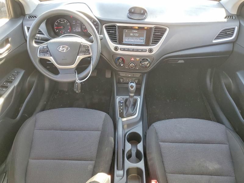 2022 Hyundai Accent se