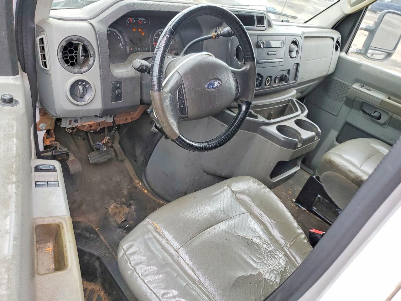 2012 Ford Econoline E250 Van