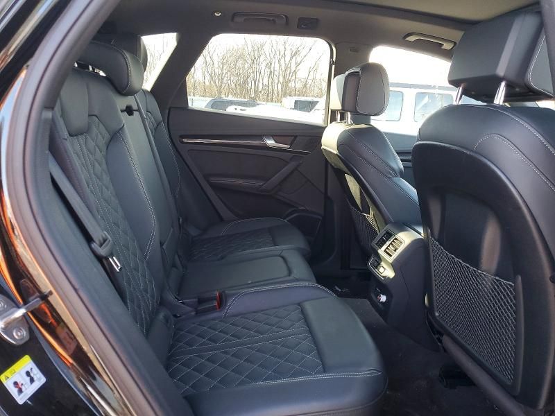 2024 Audi SQ5 Prestige