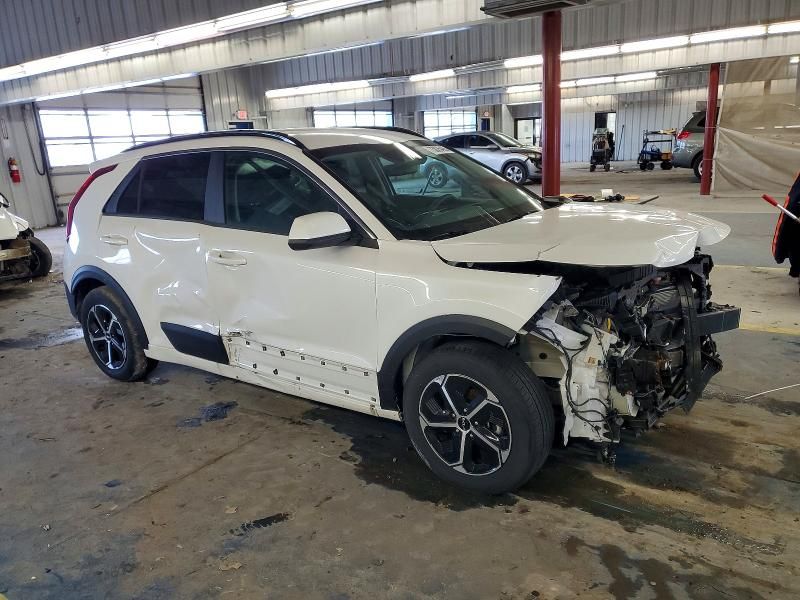 2025 KIA Niro lx