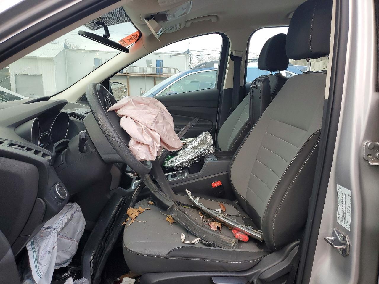 2017 Ford Escape s