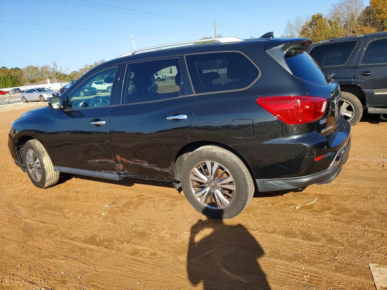 2019 Nissan Pathfinder s