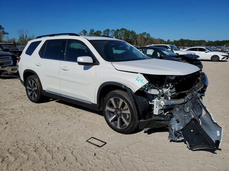 2025 Honda Pilot Touring