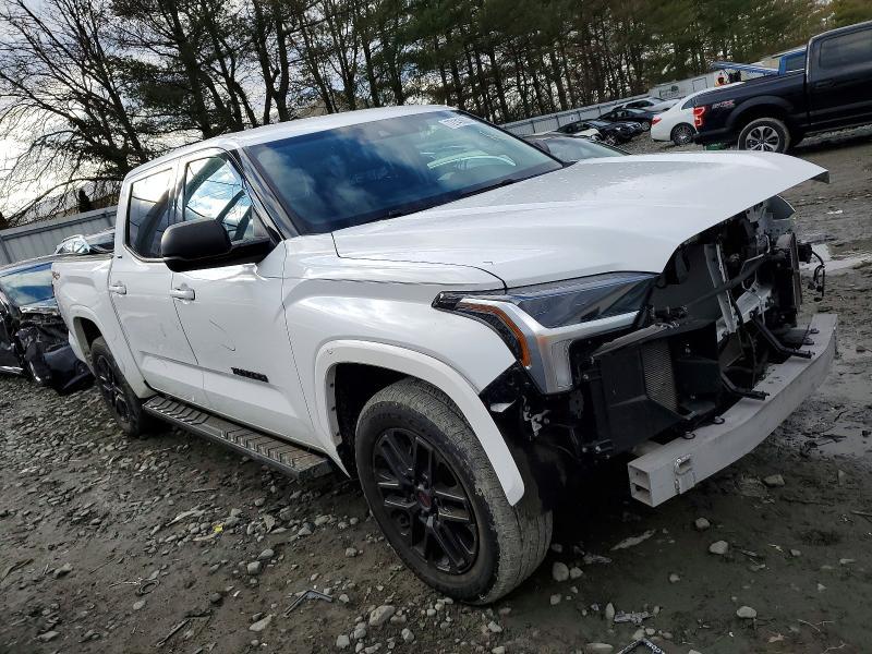 2023 Toyota Tundra Crewmax sr