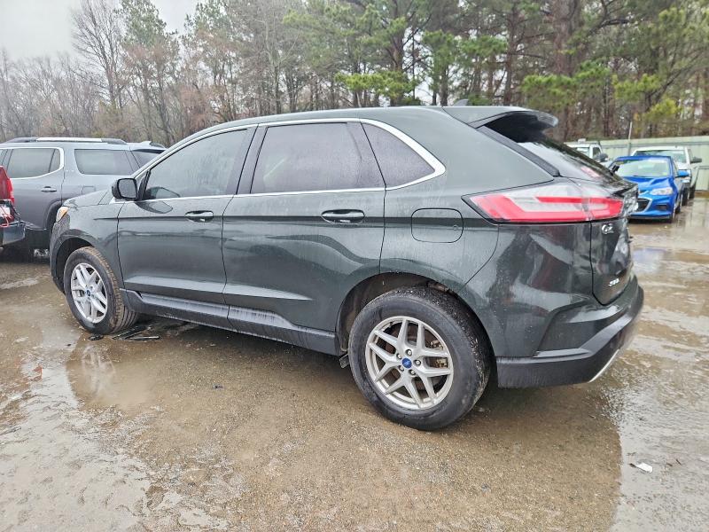 2022 Ford Edge sel