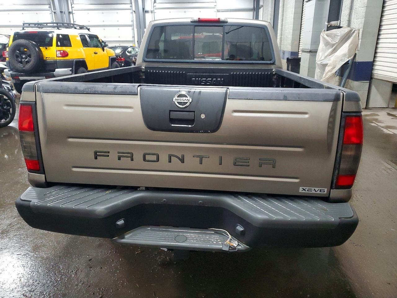 2004 Nissan Frontier XE-V6