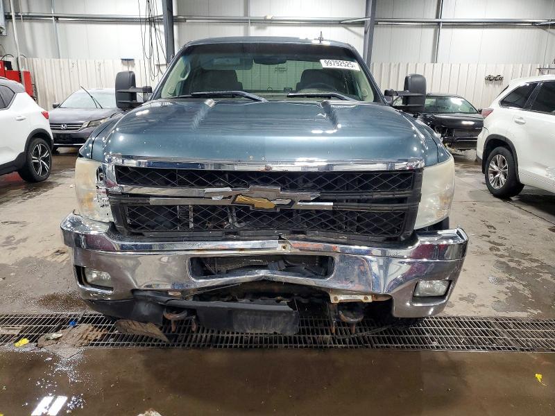 2011 Chevrolet Silverado K3500 lt