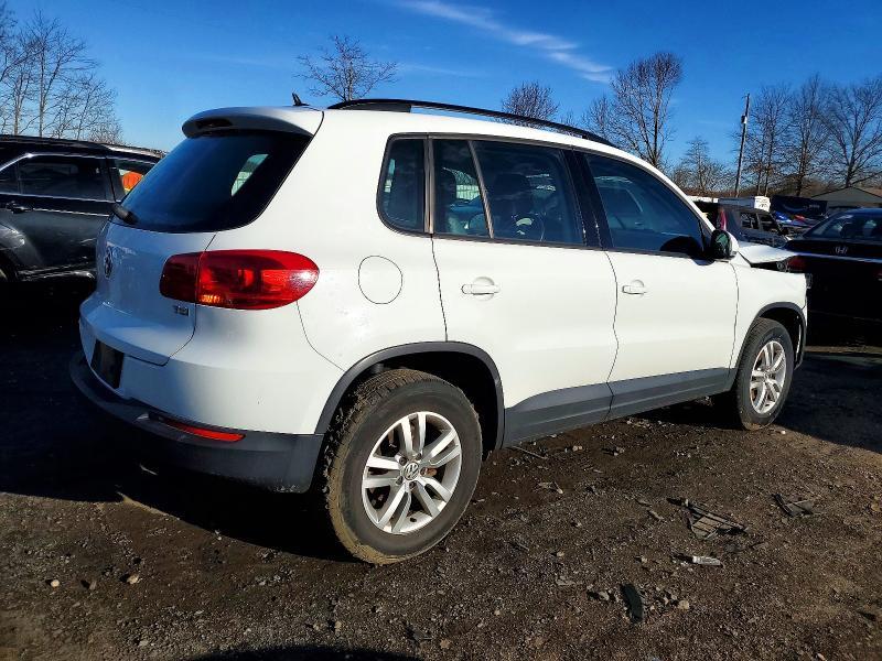 2016 Volkswagen Tiguan s