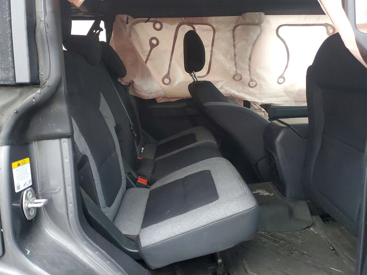 2022 Ford Bronco Base