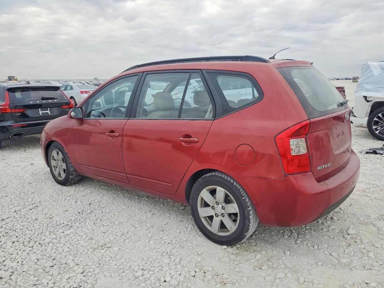 2008 KIA Rondo lx