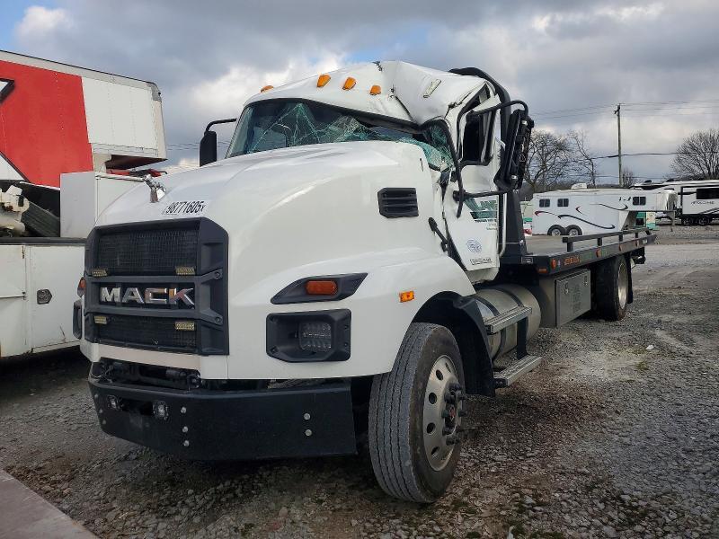 2022 Mack Md Rollback Truck