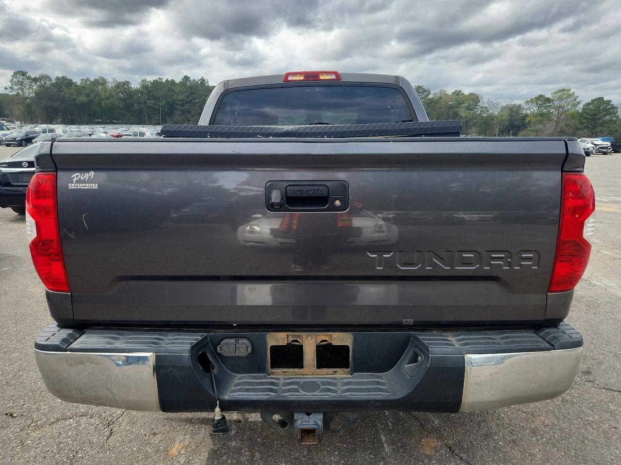 2014 Toyota Tundra Crewmax SR5