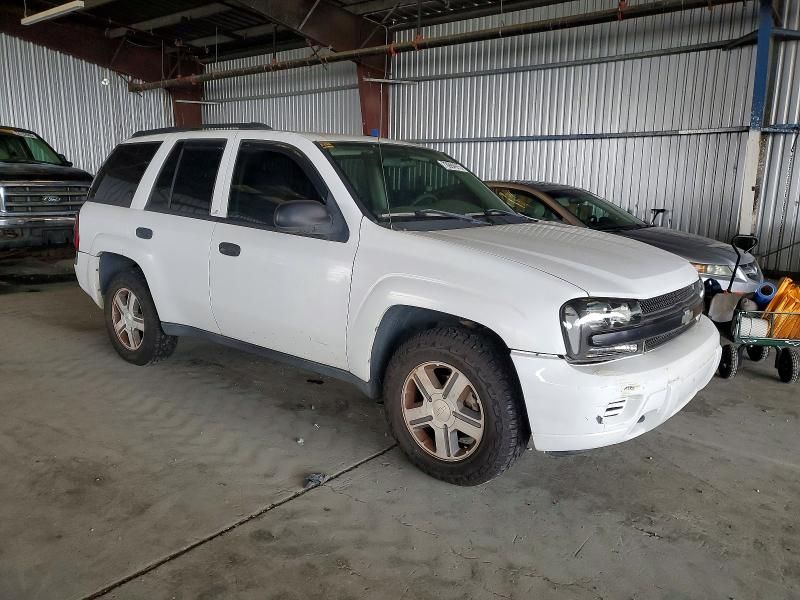2004 Chevrolet Trailblazer ls