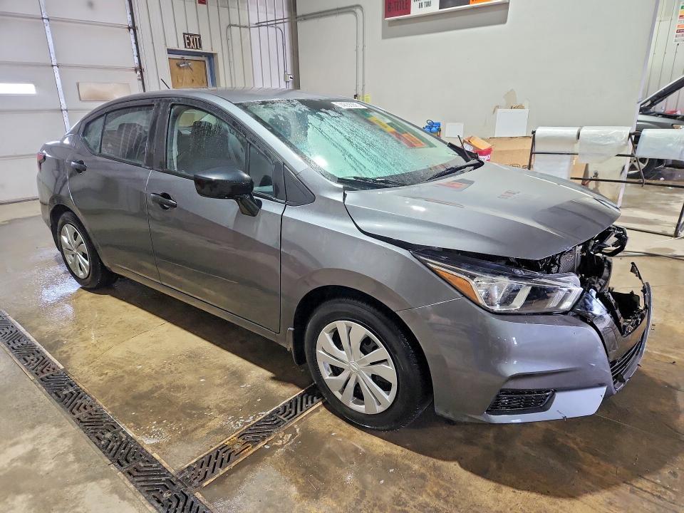 2021 Nissan Versa s