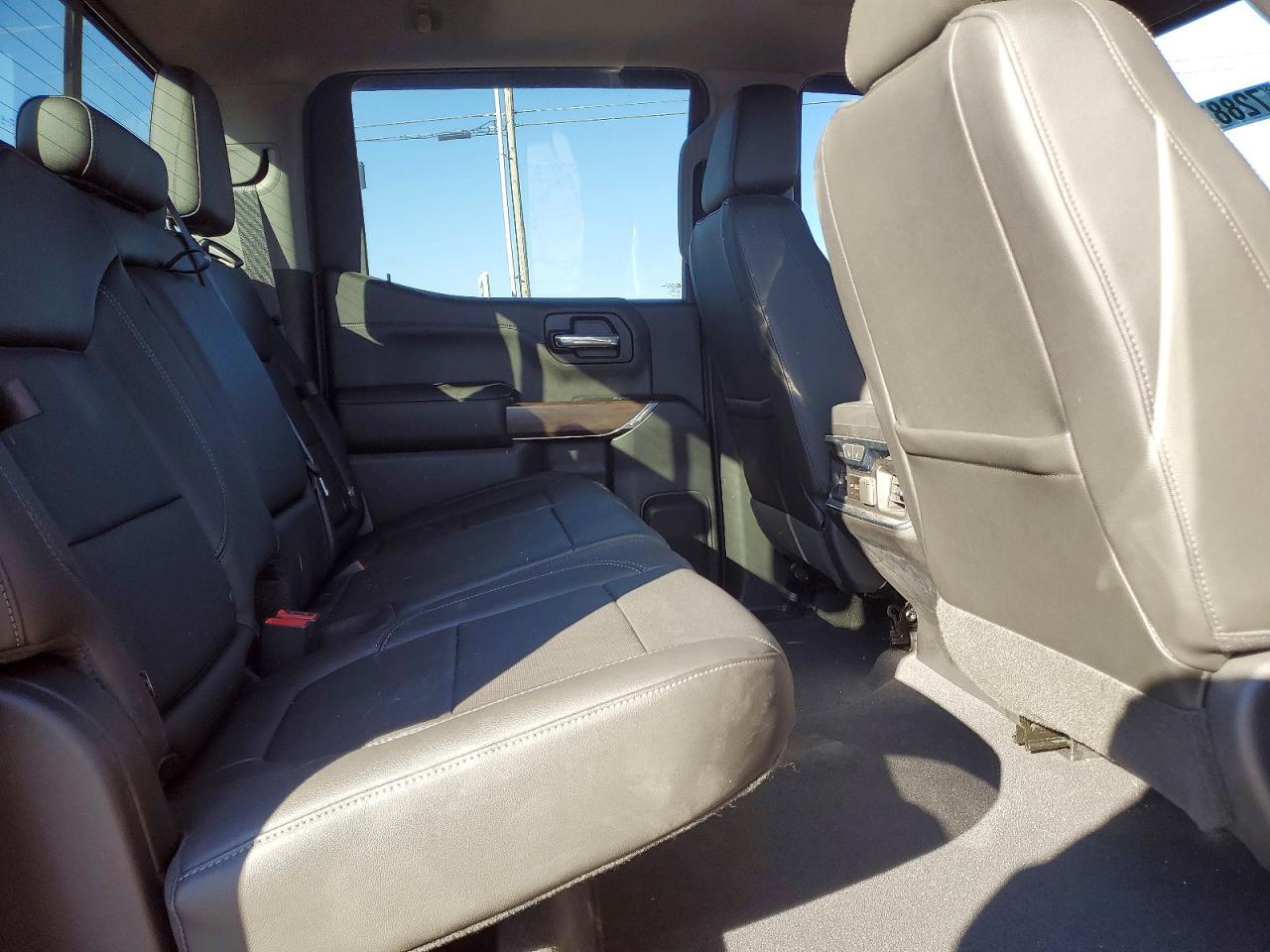 2019 GMC Sierra K1500 slt