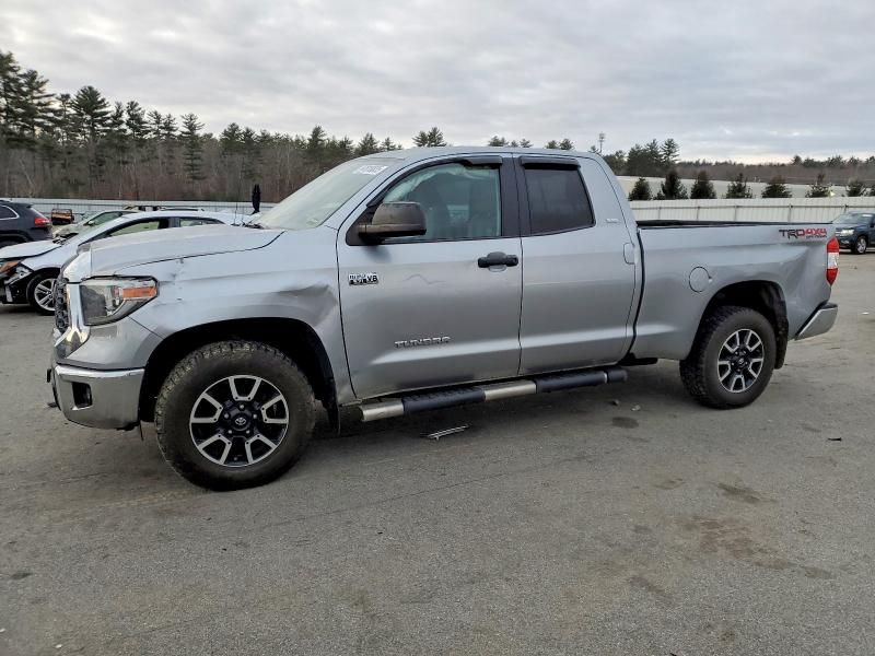 2018 Toyota Tundra Double cab sr