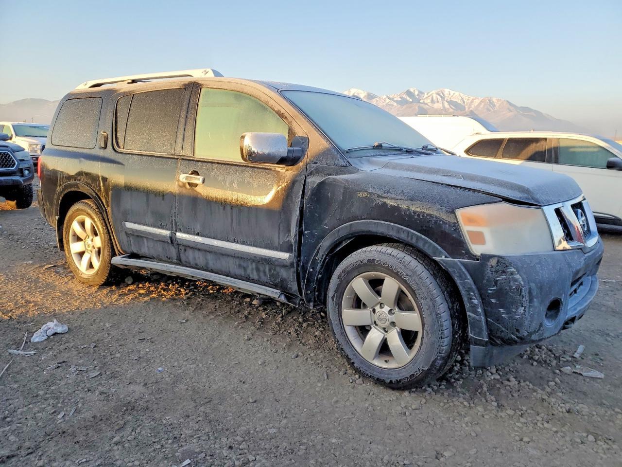 2012 Nissan Armada sv