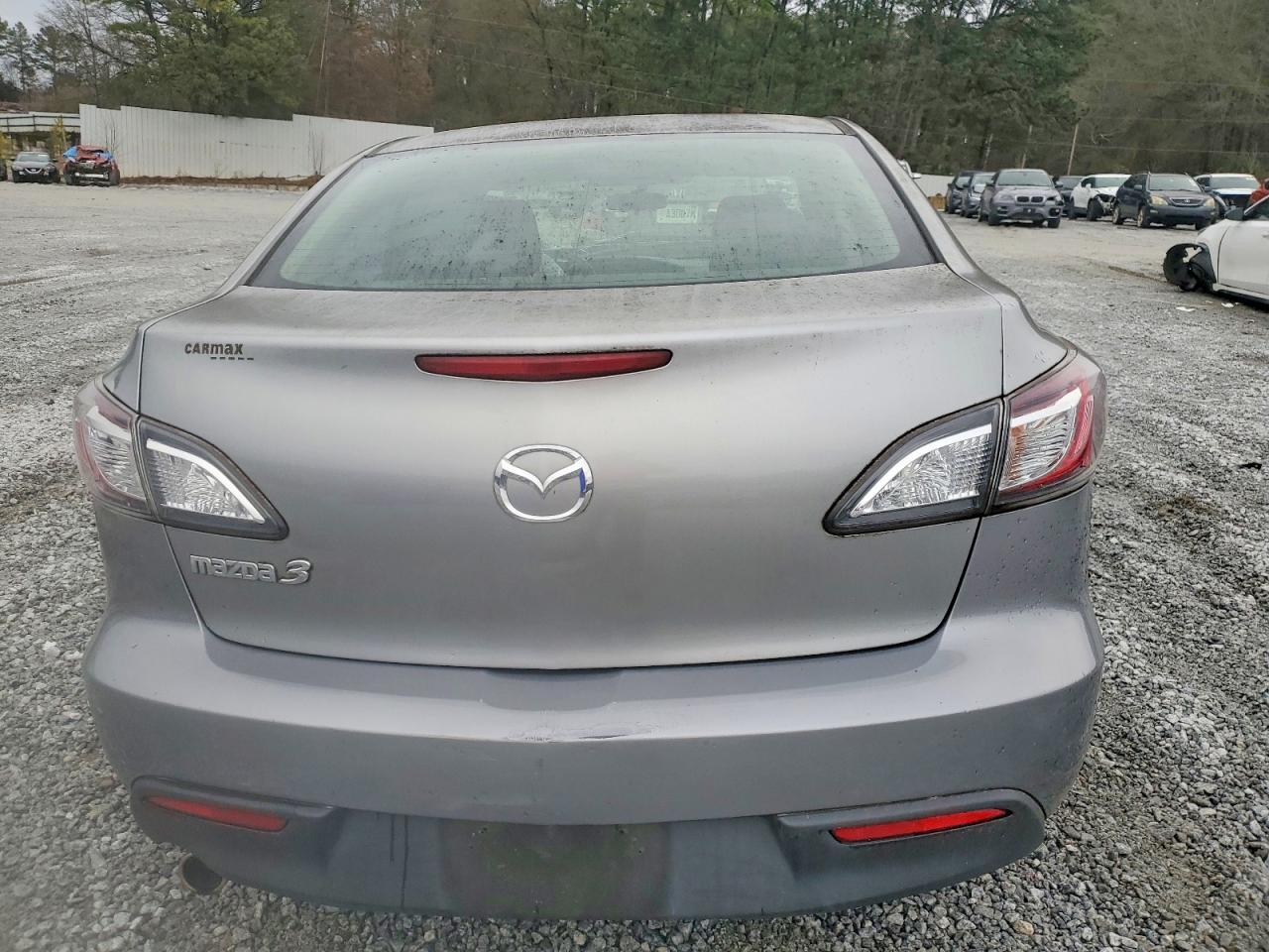 2011 Mazda 3 I