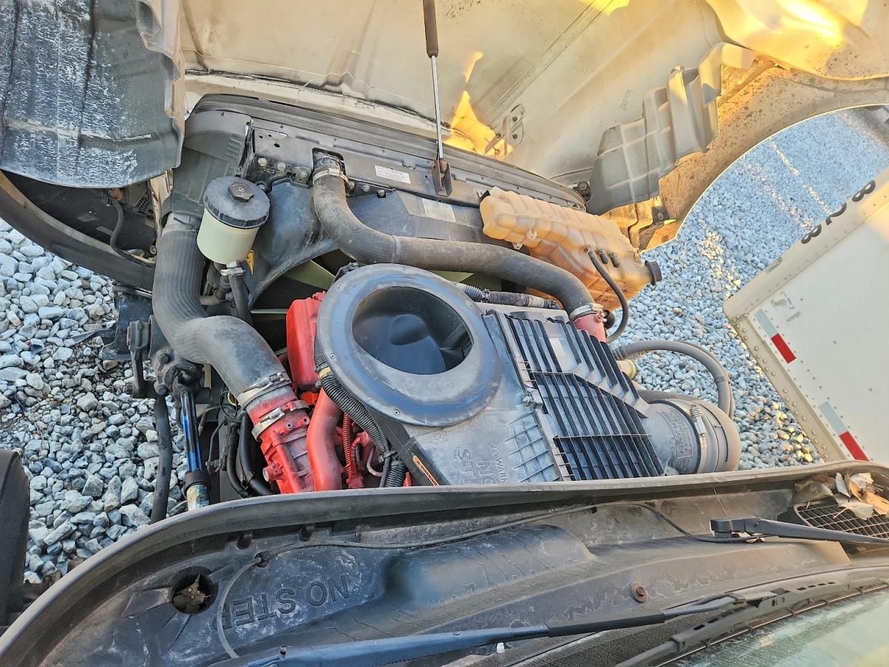 2020 International LT625