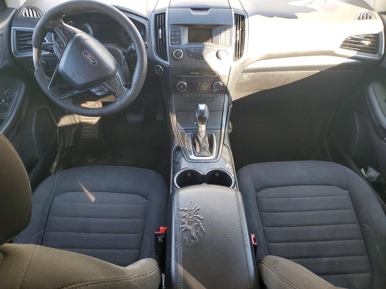 2017 Ford Edge se