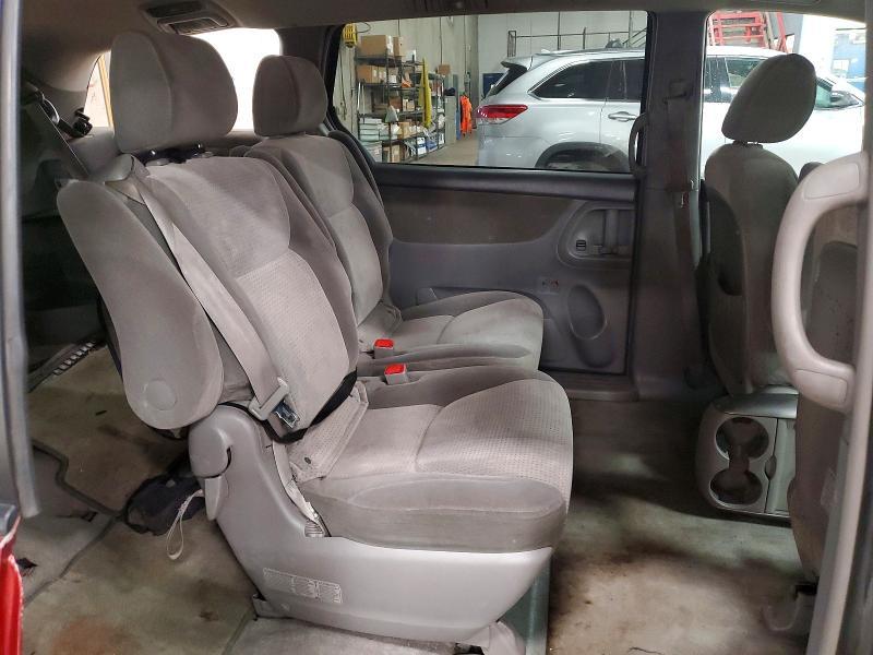 2007 Toyota Sienna ce