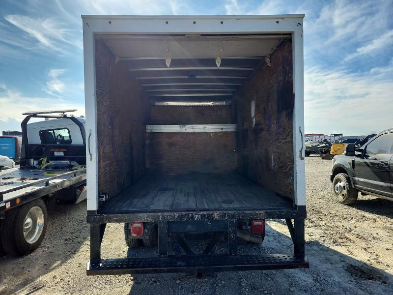 2014 Ford F350 Super Duty BOX Truck