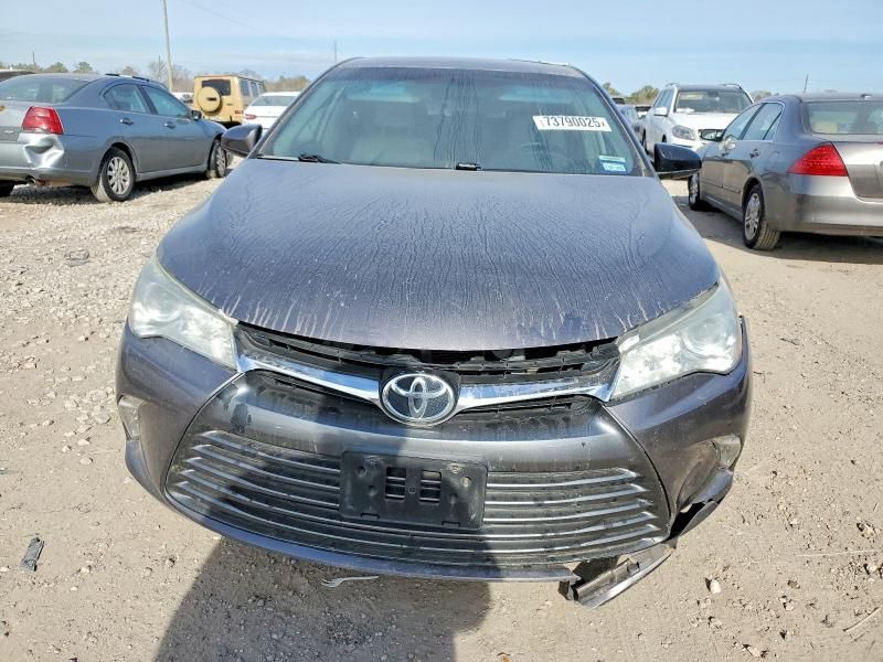 2015 Toyota Camry le