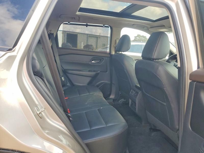 2022 Nissan Rogue sl