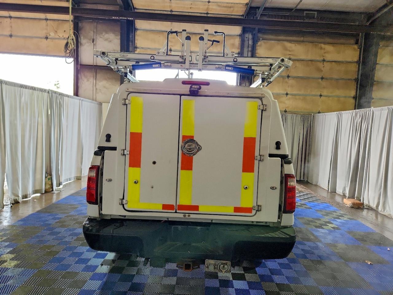 2014 Ford F250 4X4 W/BFX BED Insert