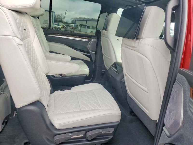 2026 Cadillac Escalade esv Sport Platinum