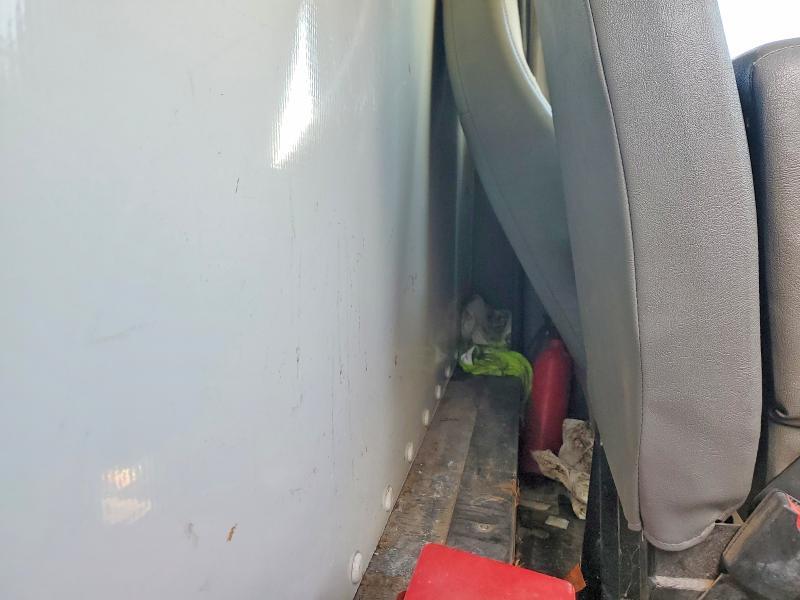 2014 Chevrolet Express box Truck